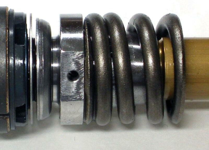 náhradní díl - 8MM COMPRESSION DAMPING VALVE PRUŽINA