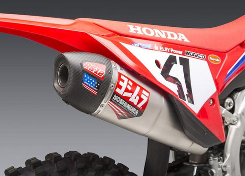 YOSHIMURA RS-12 Signature Series Slip-On - Stainless Ocelový/Karbon